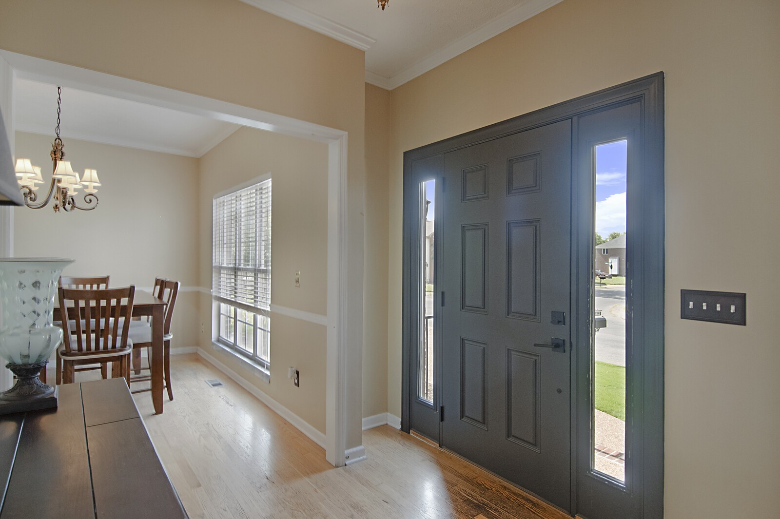 3253 River Walk Dr