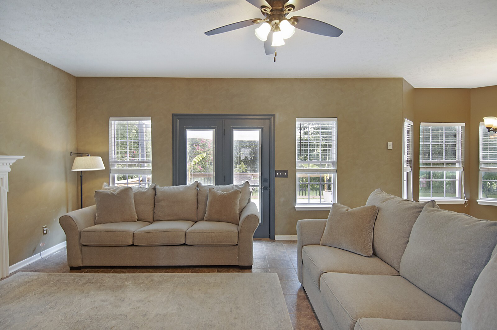3253 River Walk Dr