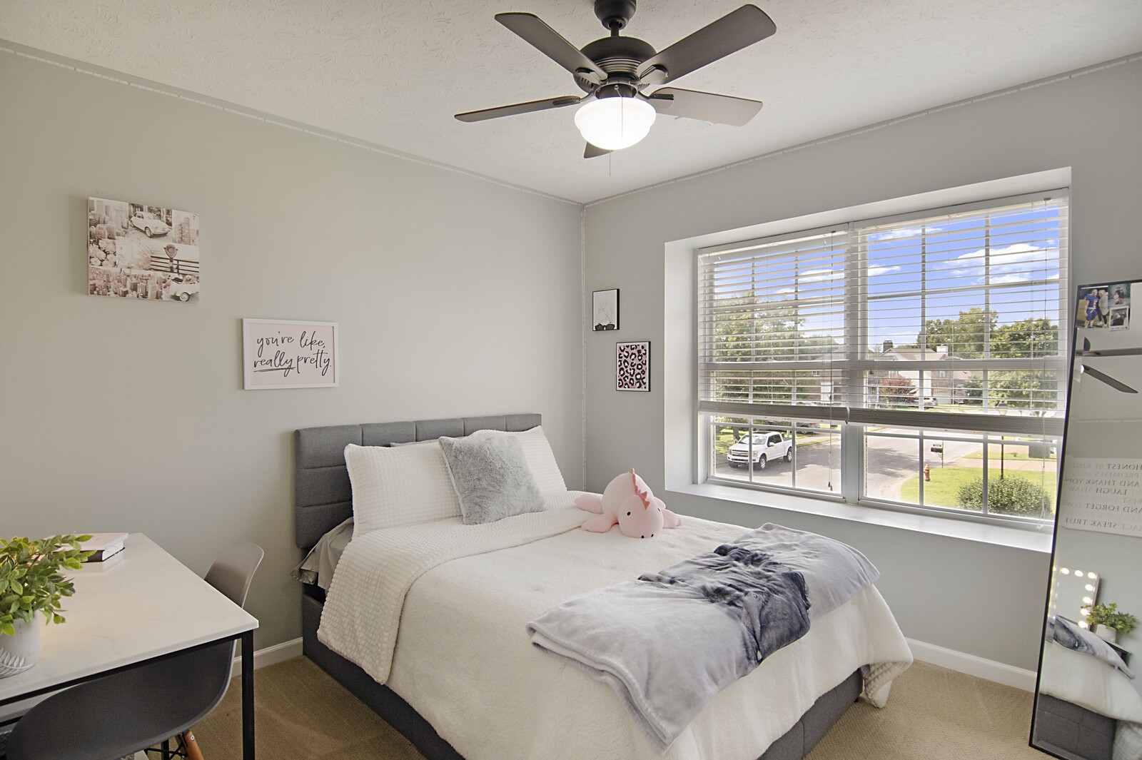 3253 River Walk Dr