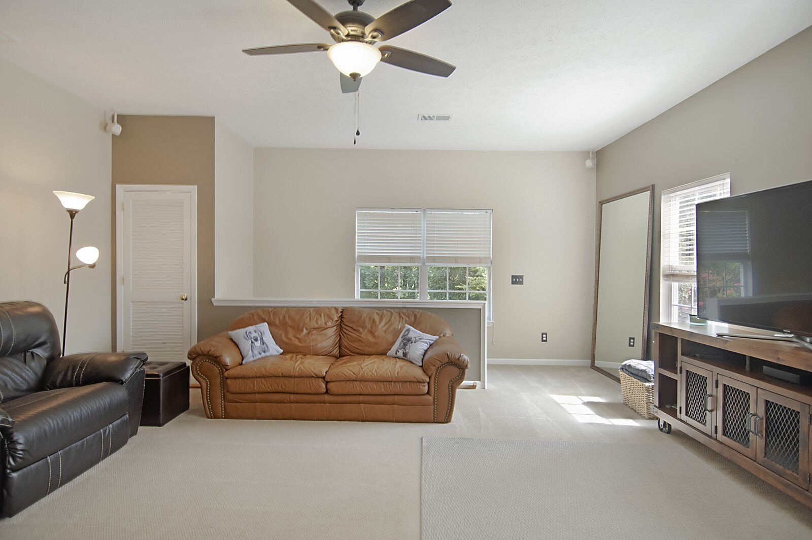 3253 River Walk Dr