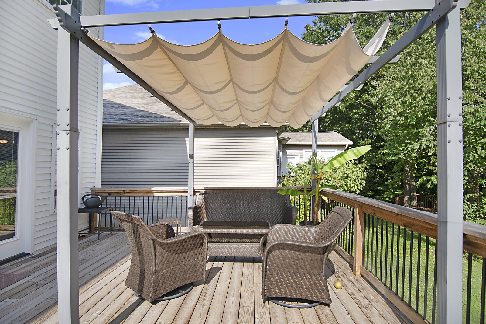 3253 River Walk Dr