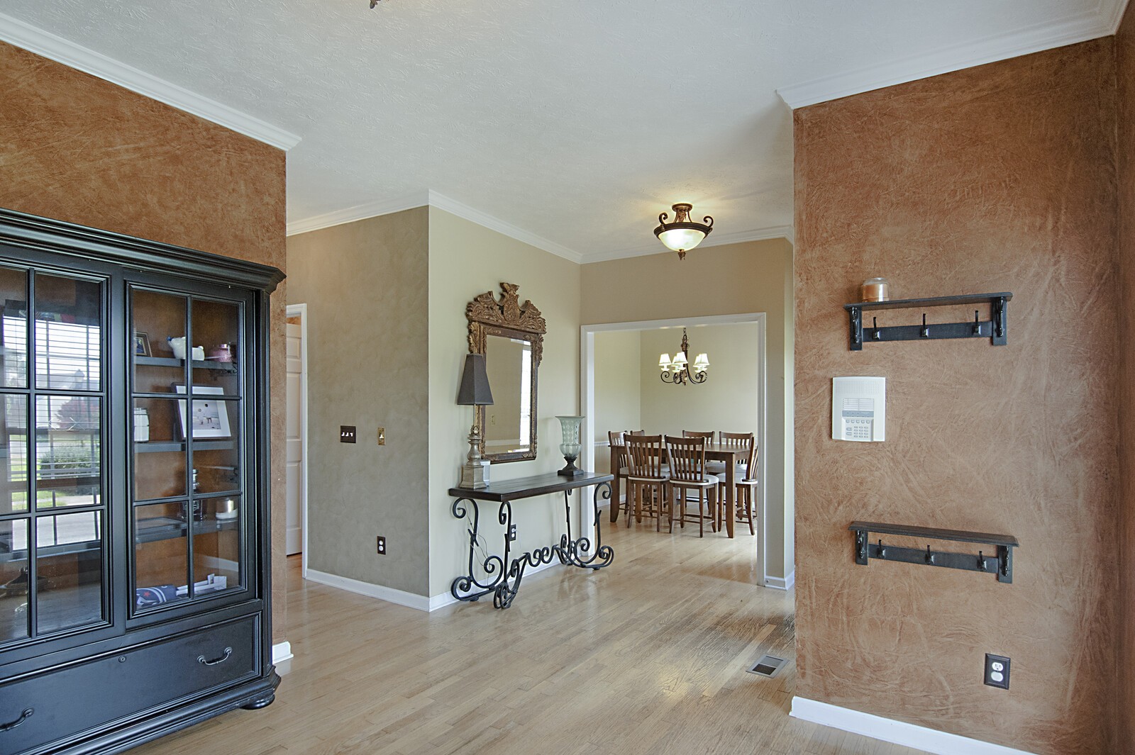 3253 River Walk Dr