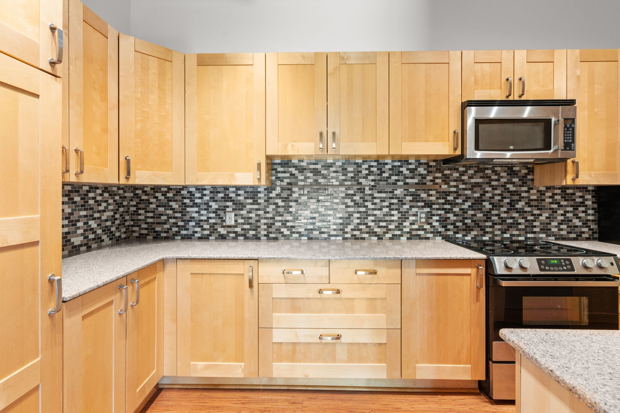 4425 Westlawn Dr Unit: B301