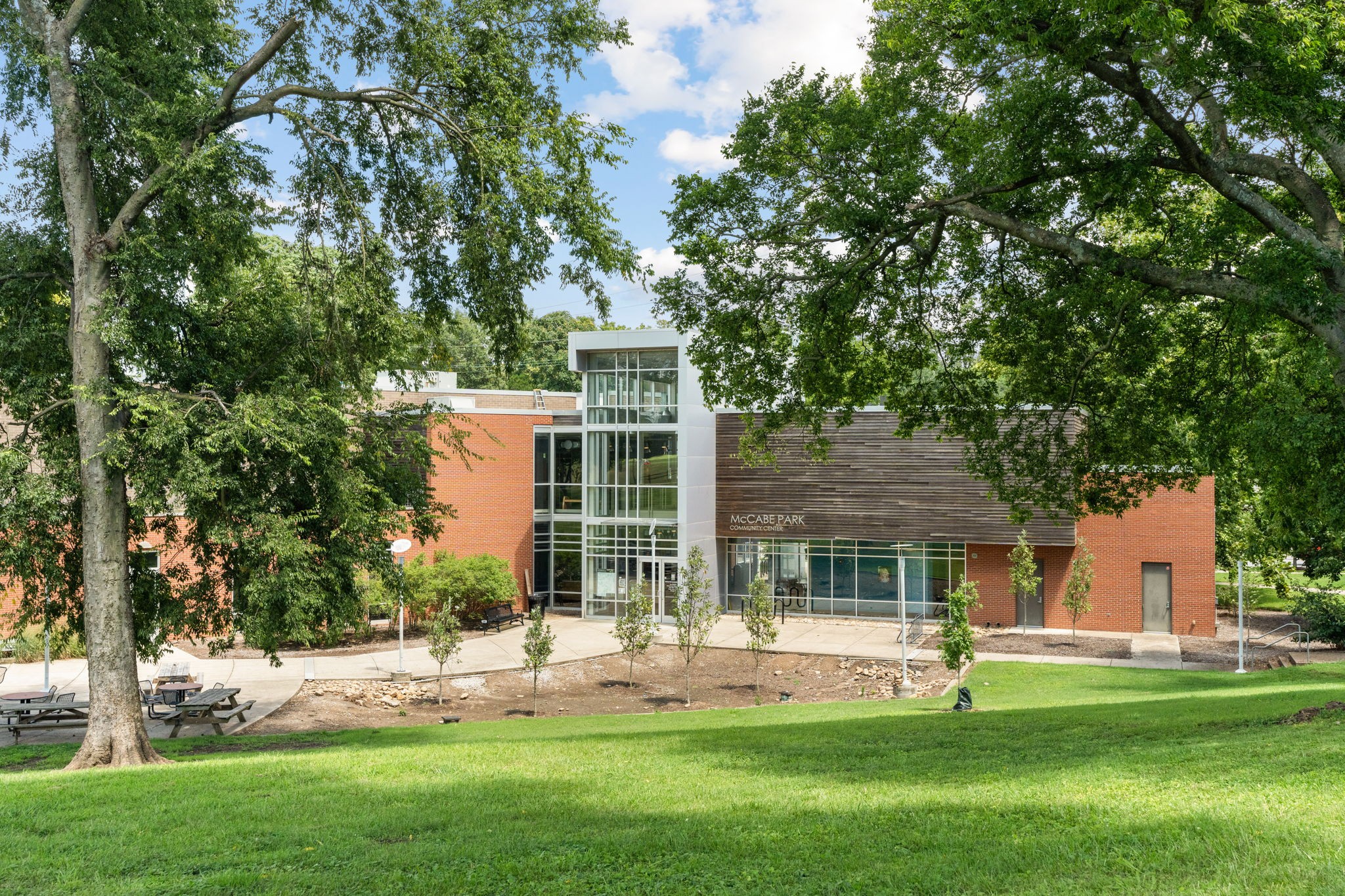 4425 Westlawn Dr Unit: B301