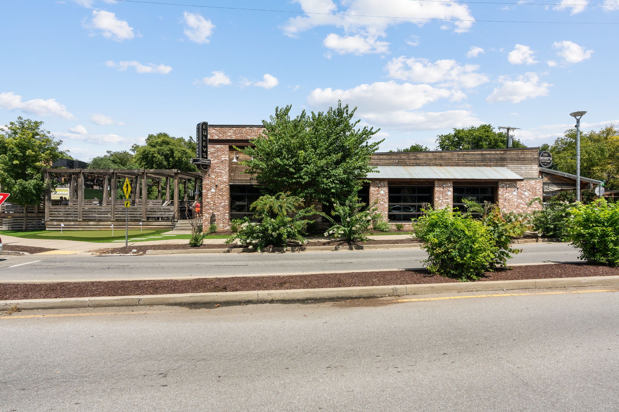 4425 Westlawn Dr Unit: B301