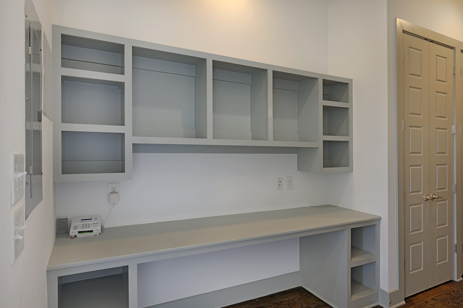 2324 Riverside Dr Unit: 3