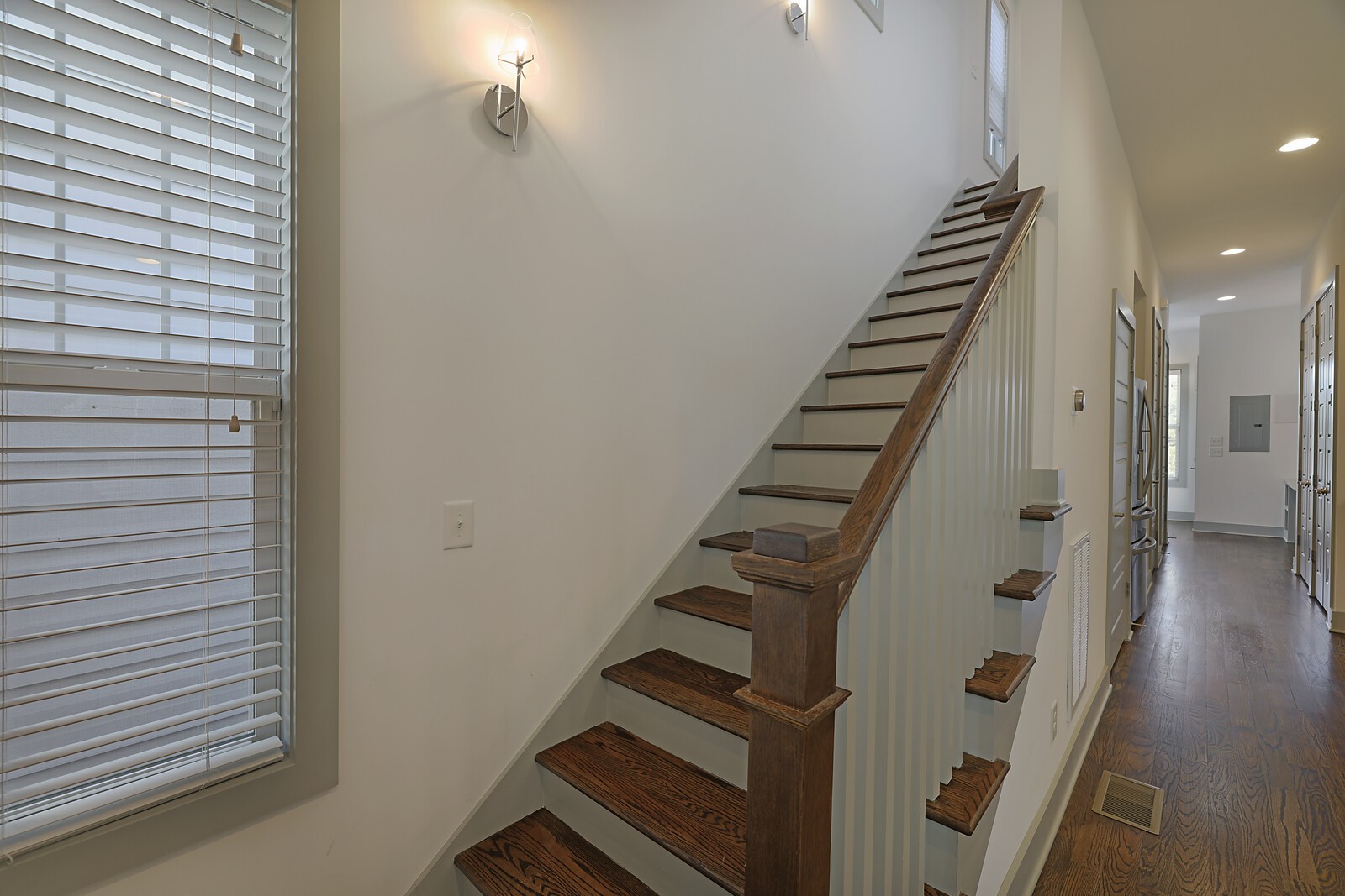 2324 Riverside Dr Unit: 3