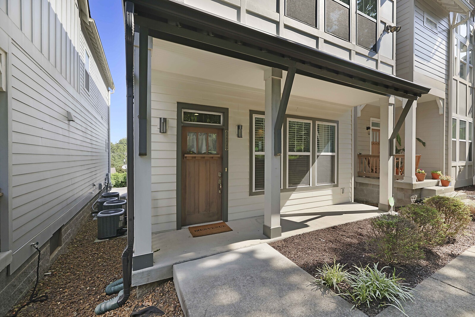 2324 Riverside Dr Unit: 3