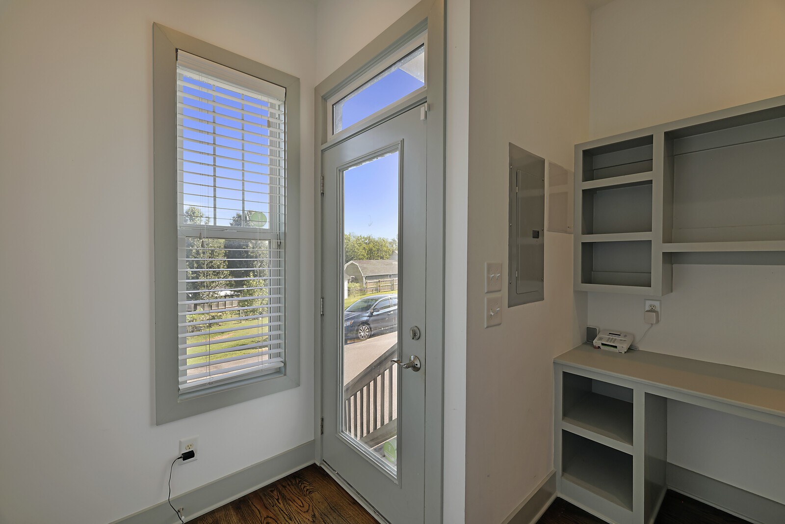 2324 Riverside Dr Unit: 3