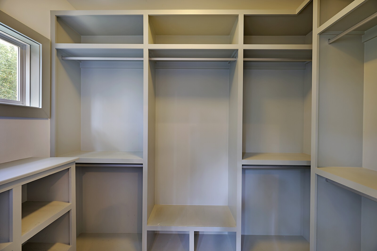 2324 Riverside Dr Unit: 3