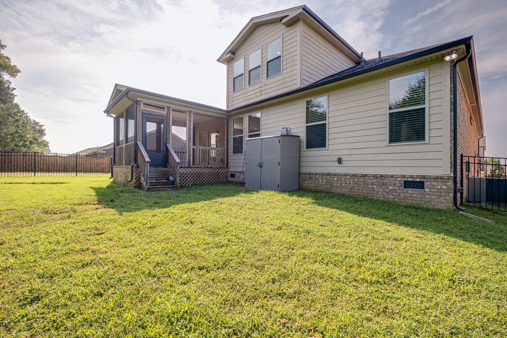 2149 Kirkwood Dr