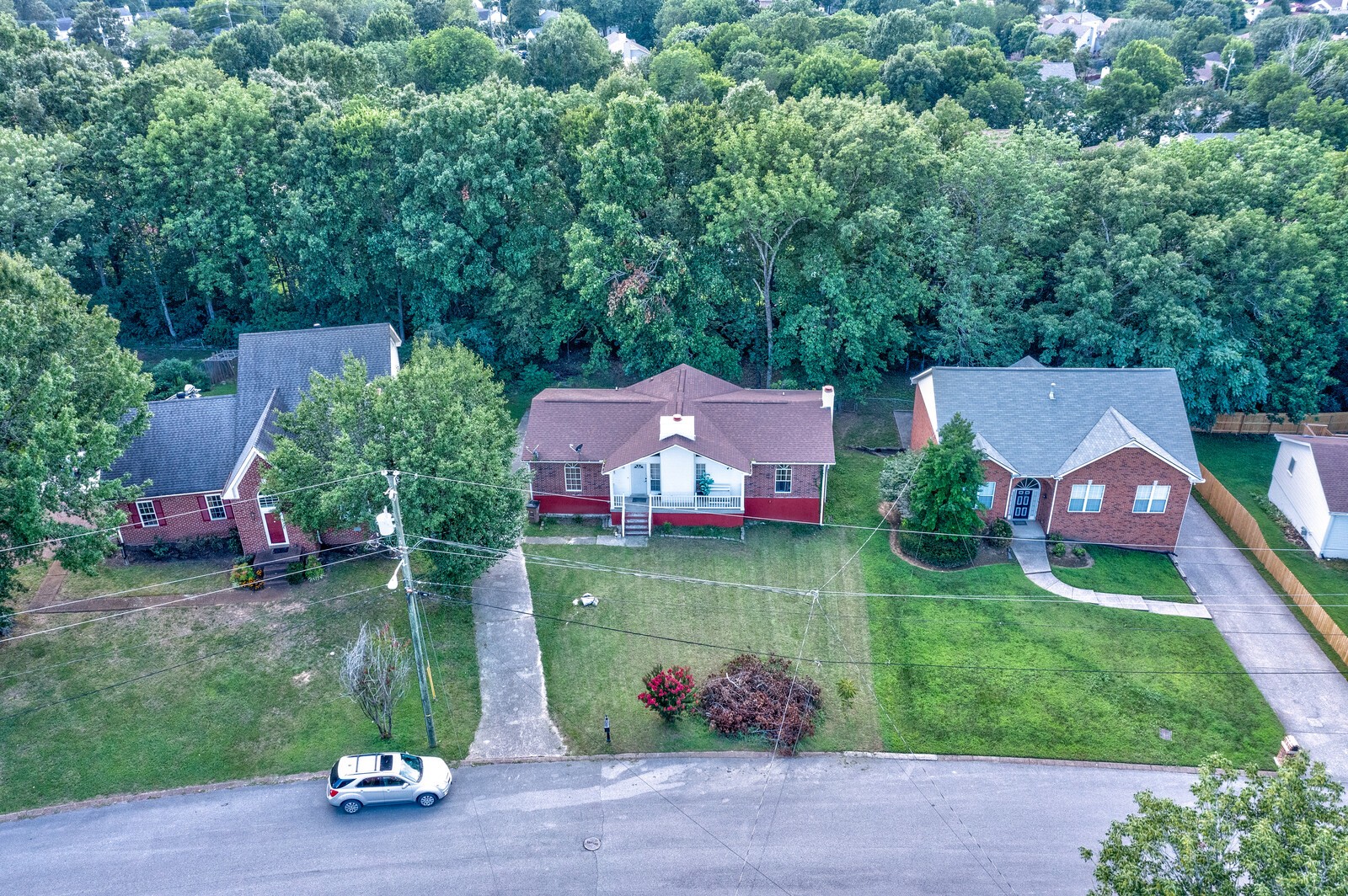 3128 Roundwood Forest Ln