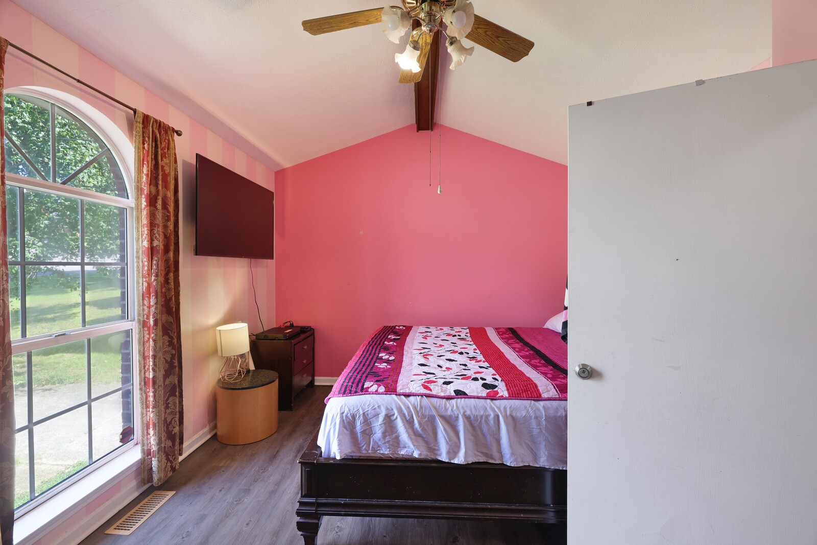 3128 Roundwood Forest Ln