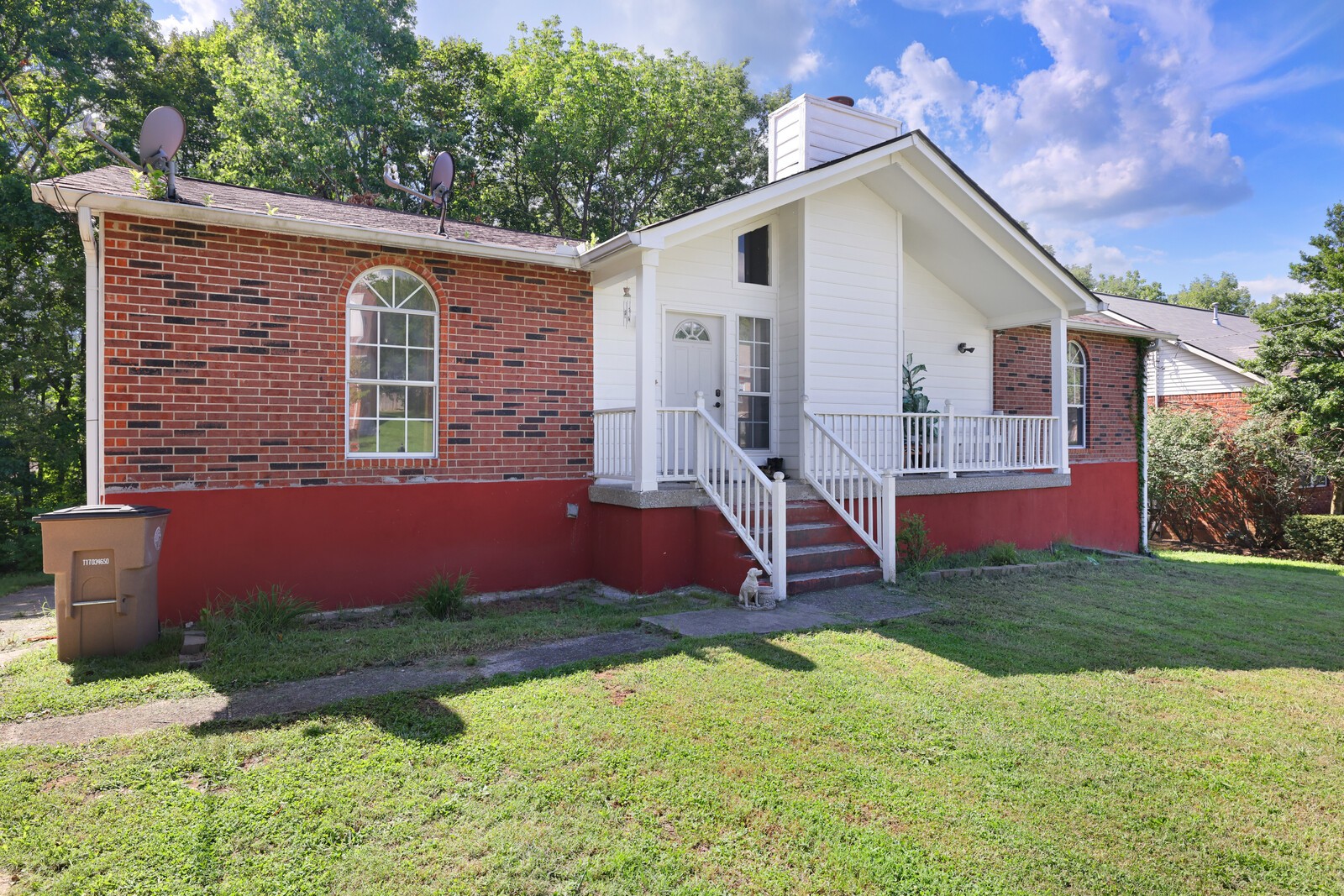 3128 Roundwood Forest Ln