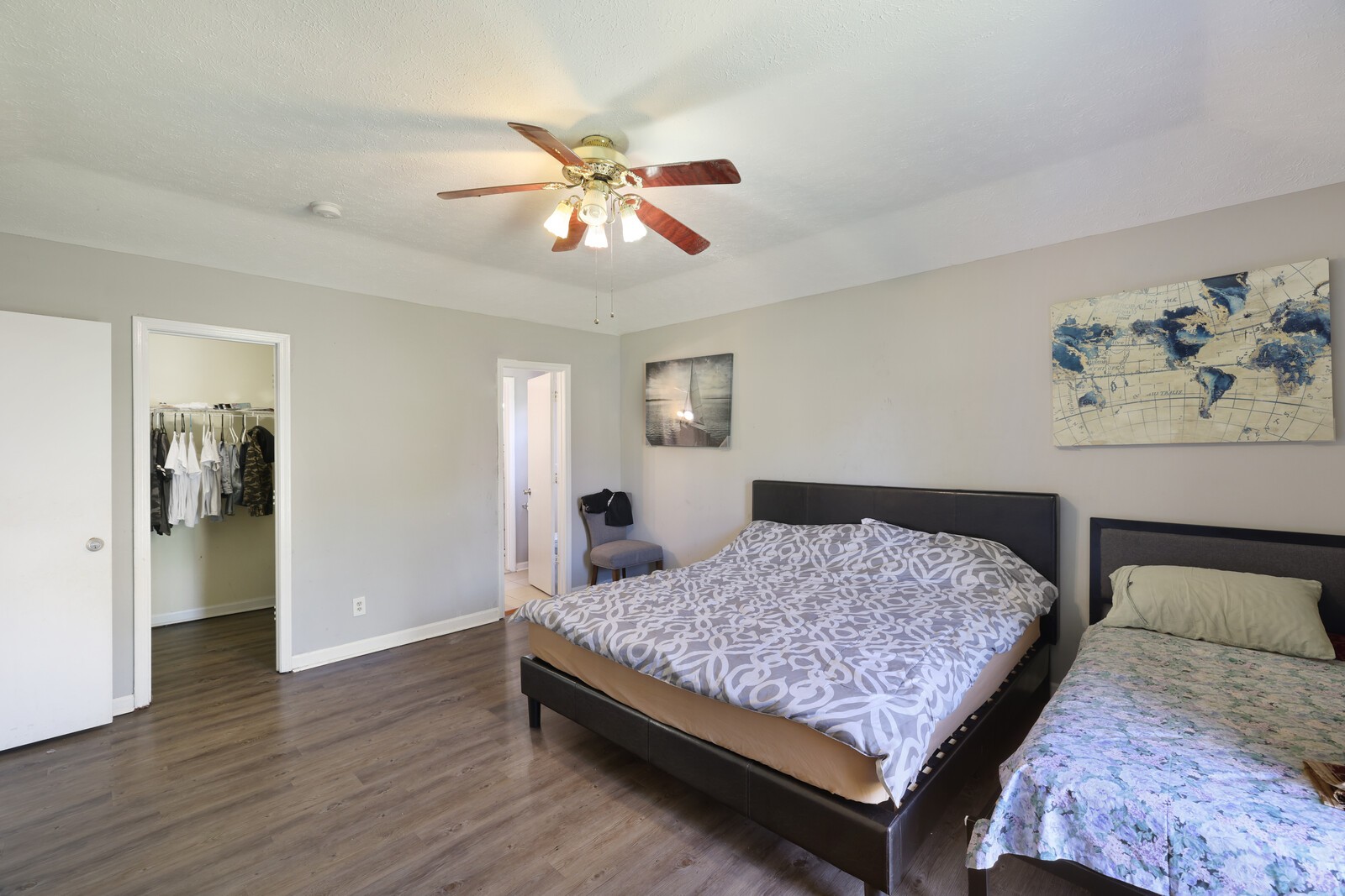 3128 Roundwood Forest Ln