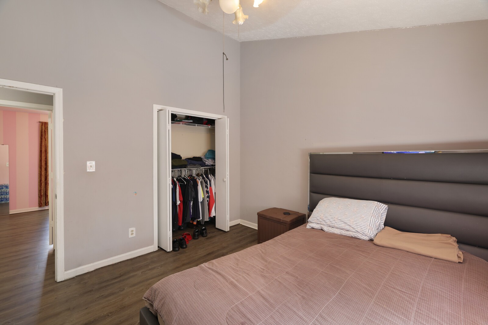 3128 Roundwood Forest Ln