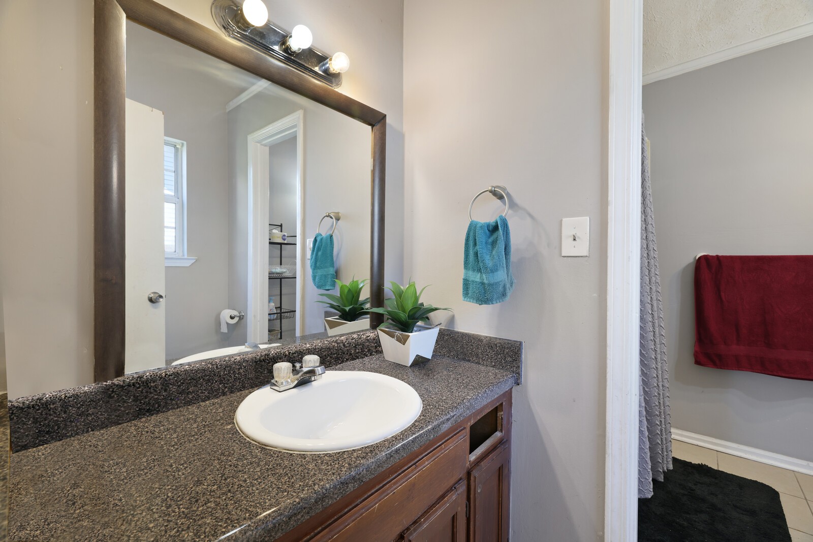 3128 Roundwood Forest Ln