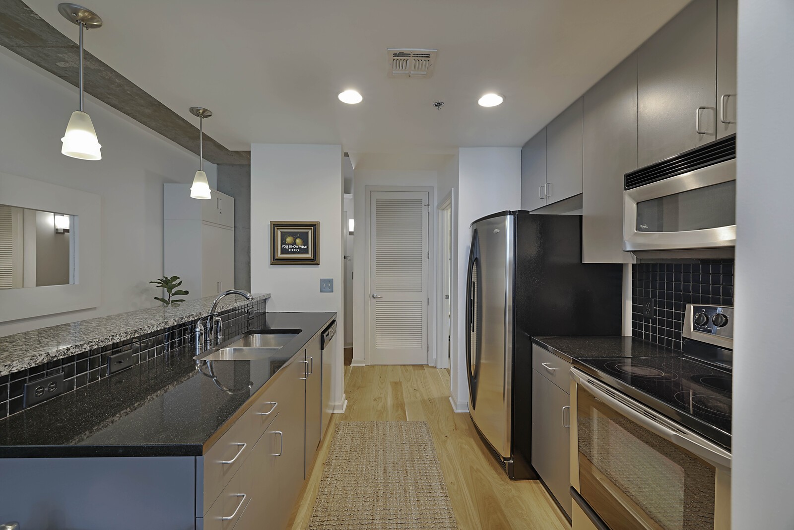 415 Church St Unit: 1509