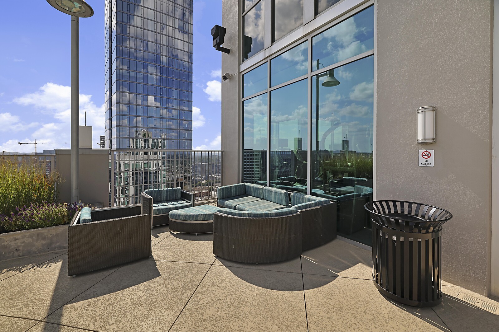415 Church St Unit: 1509