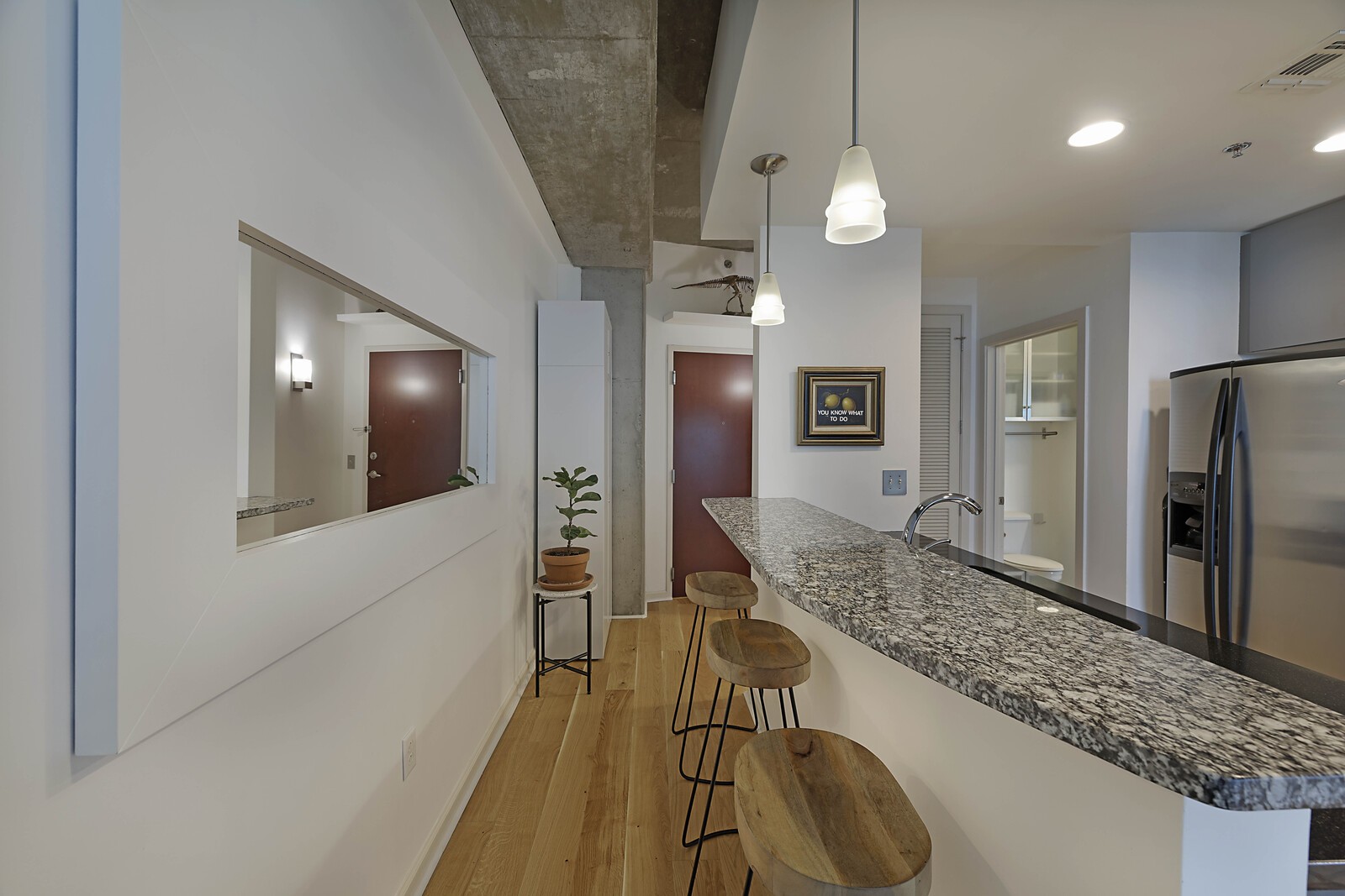 415 Church St Unit: 1509
