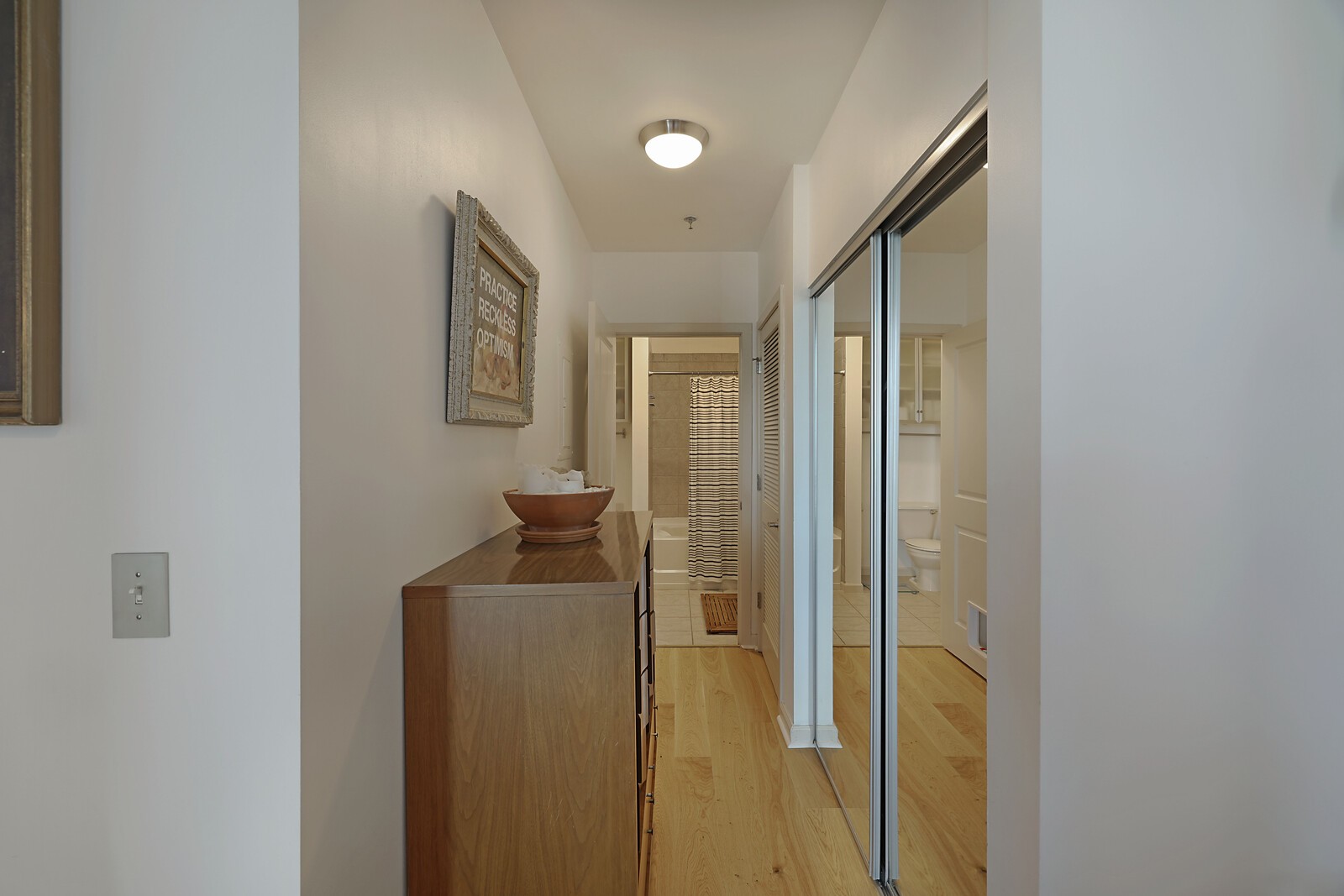 415 Church St Unit: 1509