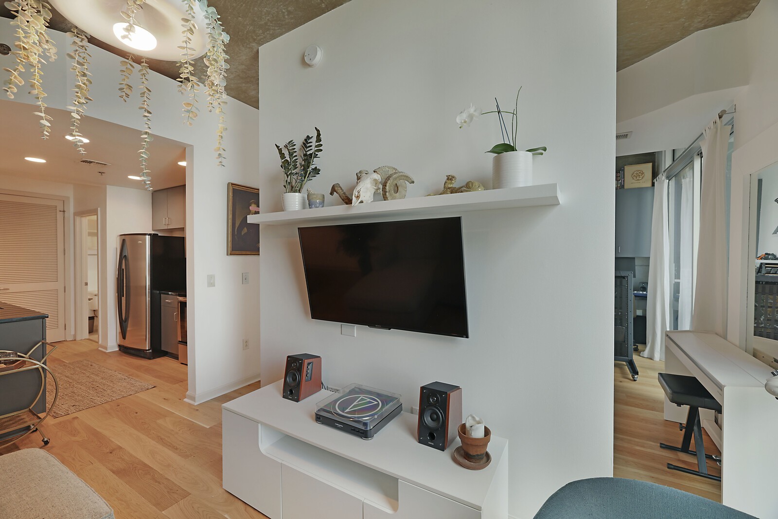 415 Church St Unit: 1509