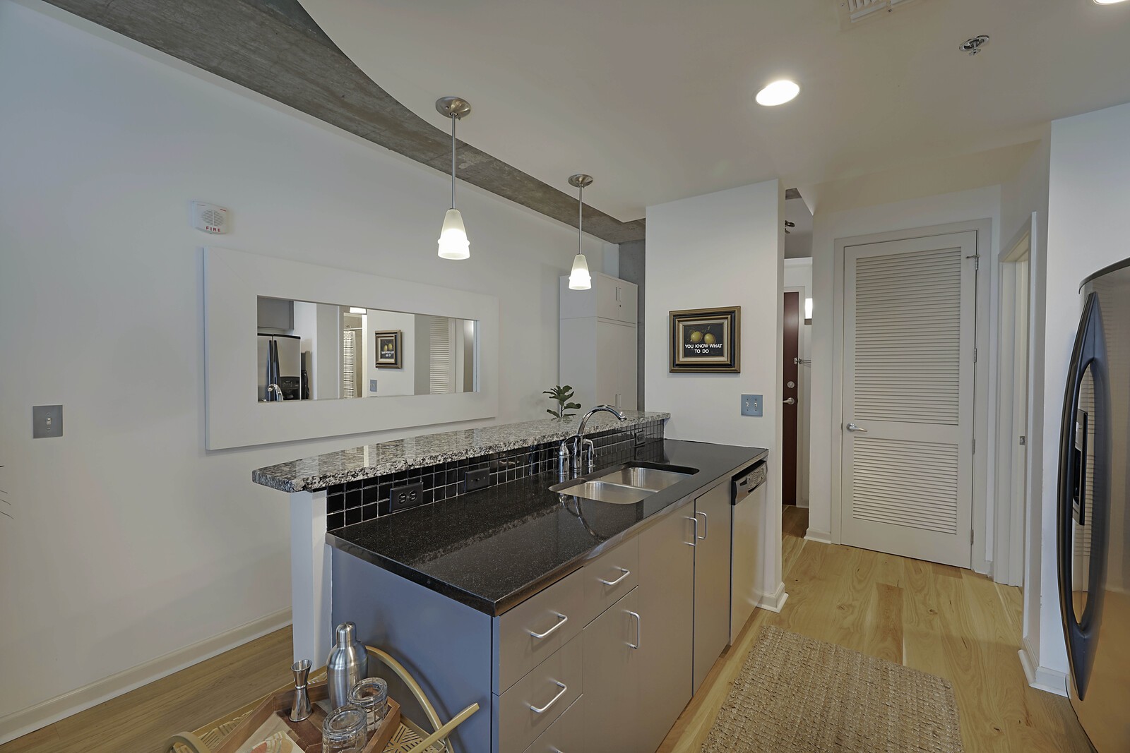 415 Church St Unit: 1509