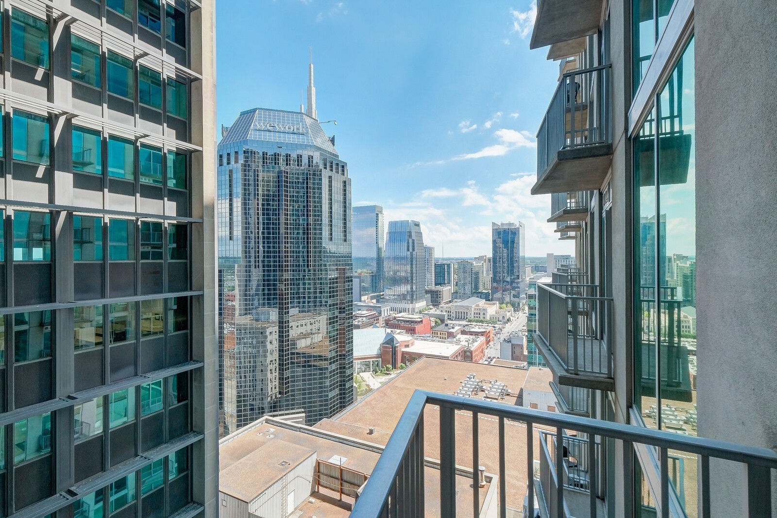 415 Church St Unit: 1509