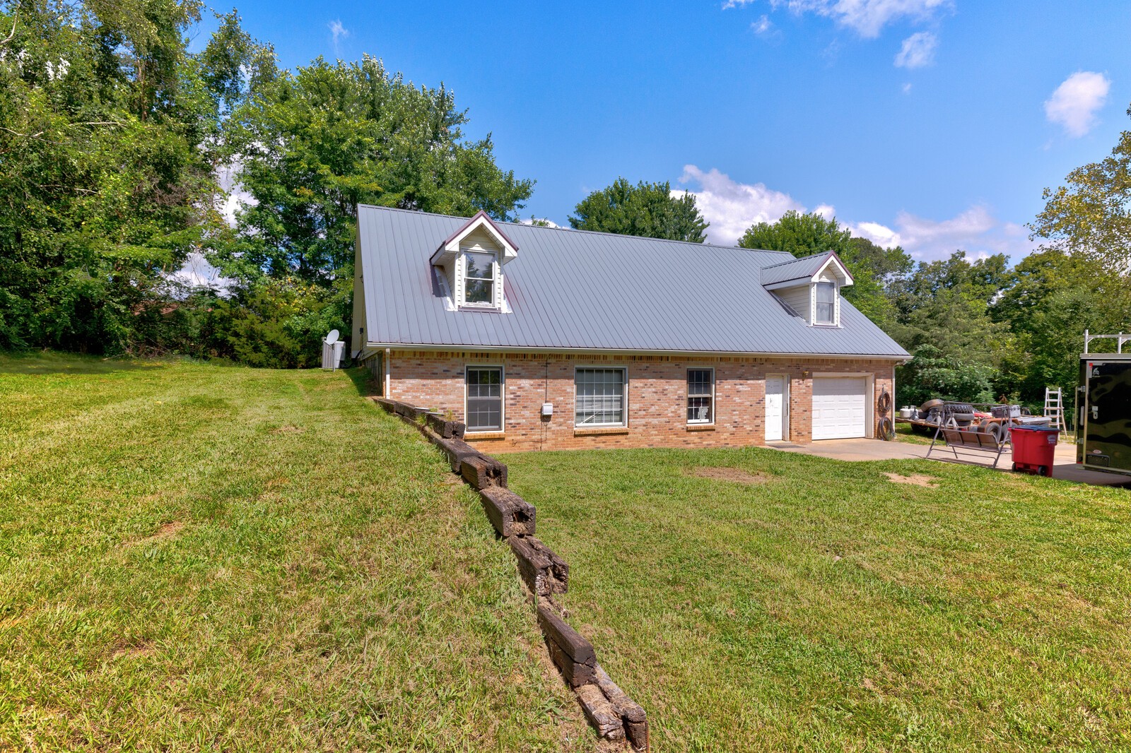 1050 Garrettsburg Rd