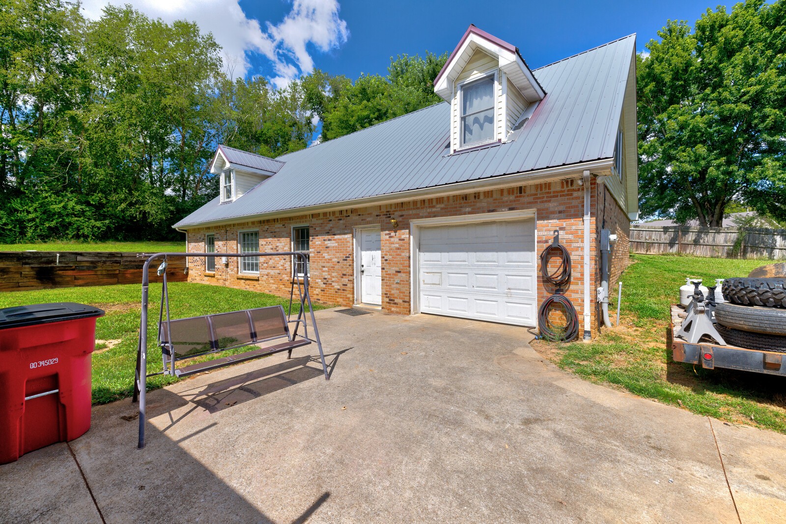 1050 Garrettsburg Rd