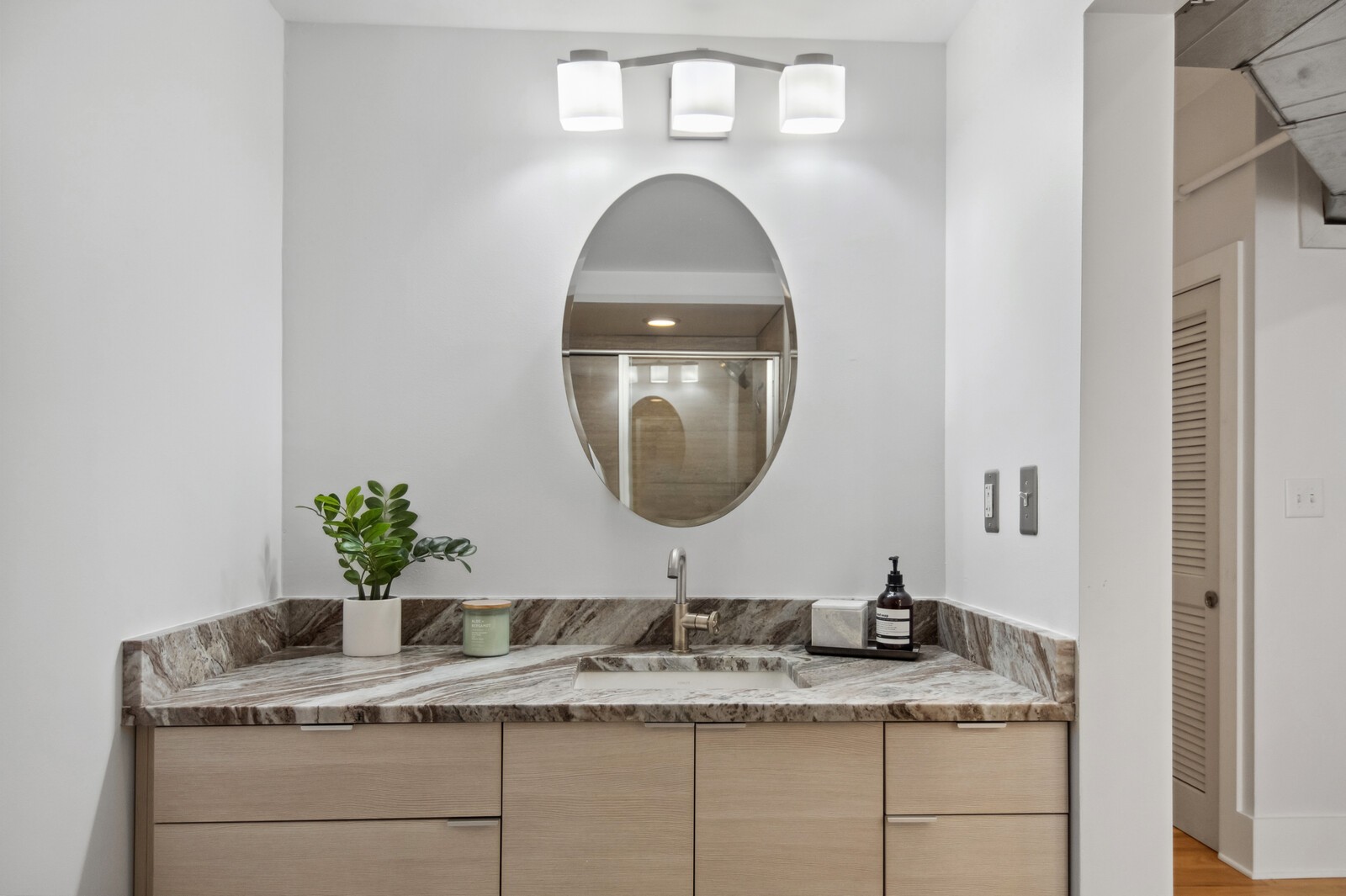 700 Church St Unit: 502