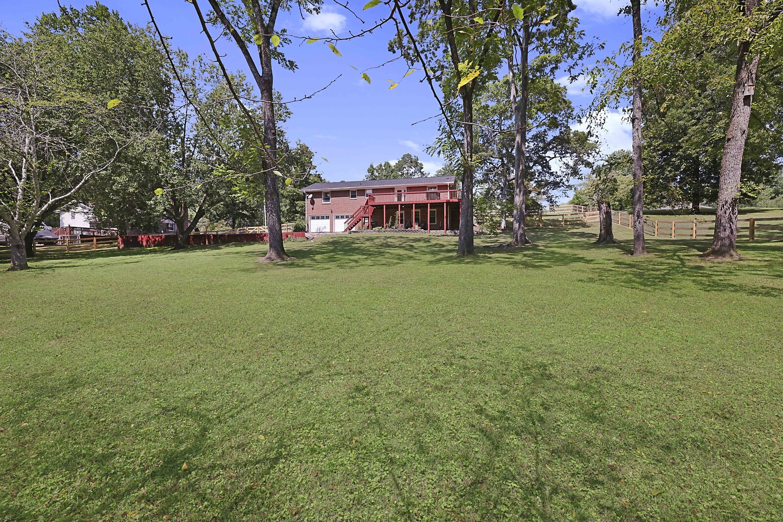 306 Woodlawn Dr