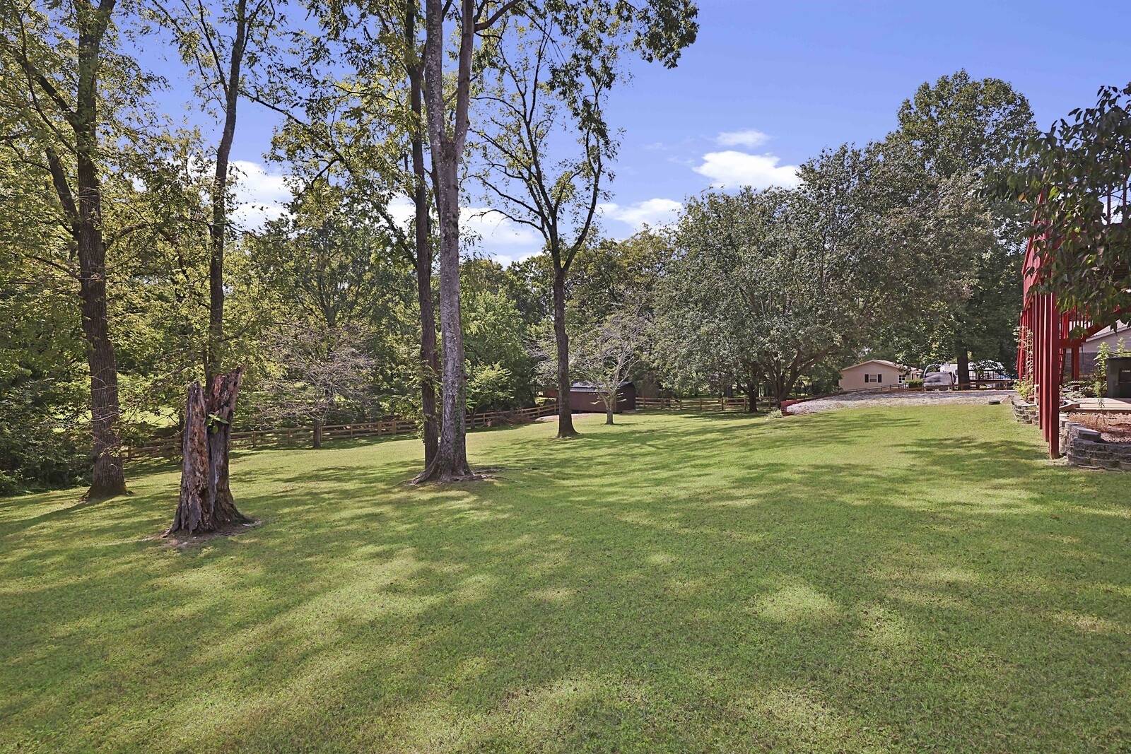 306 Woodlawn Dr