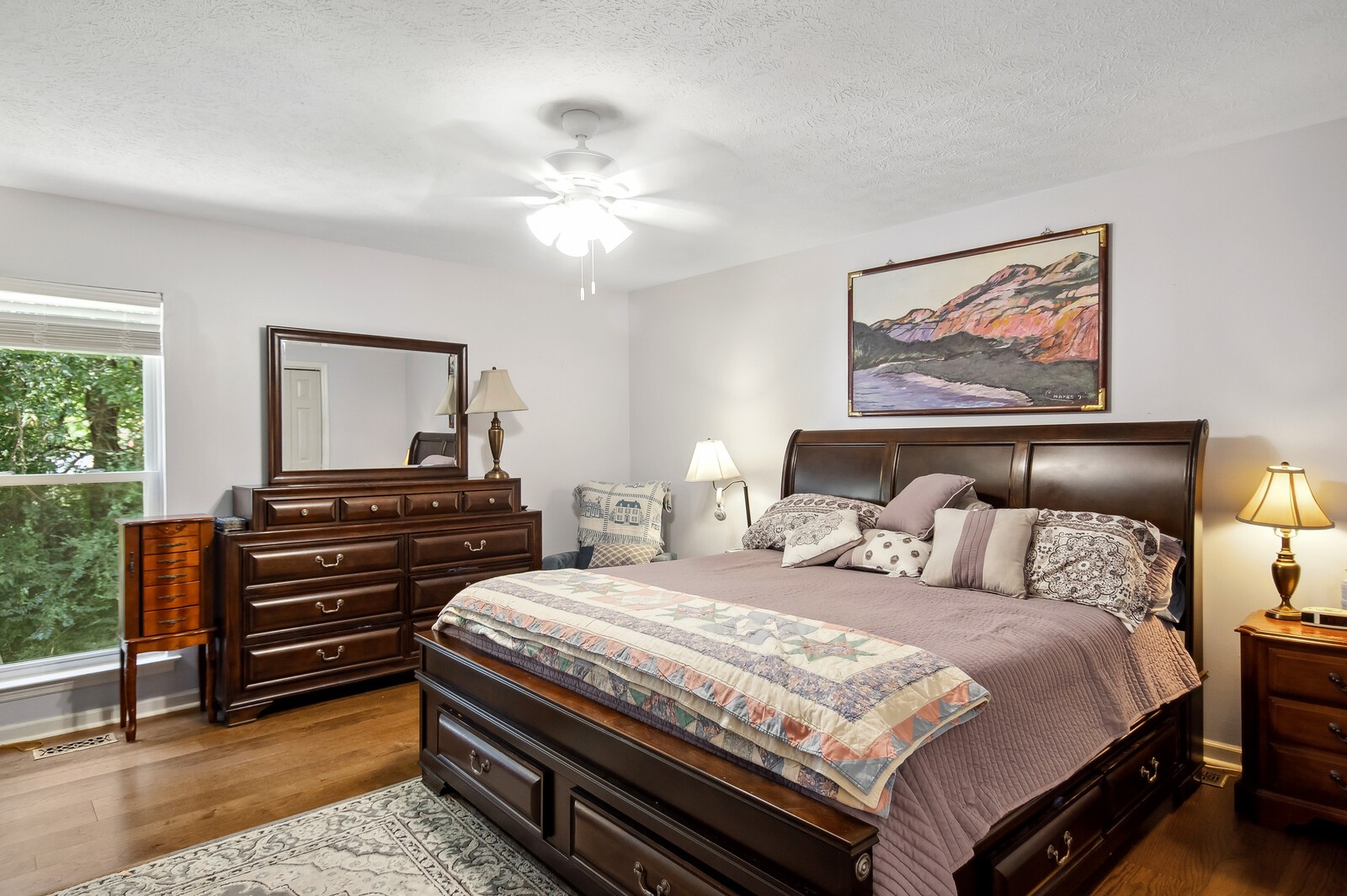101 Griswold Ct