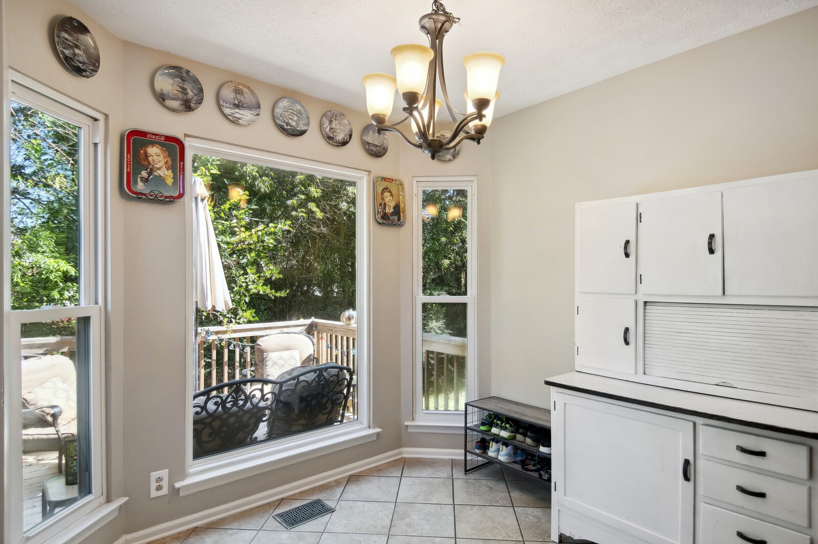101 Griswold Ct