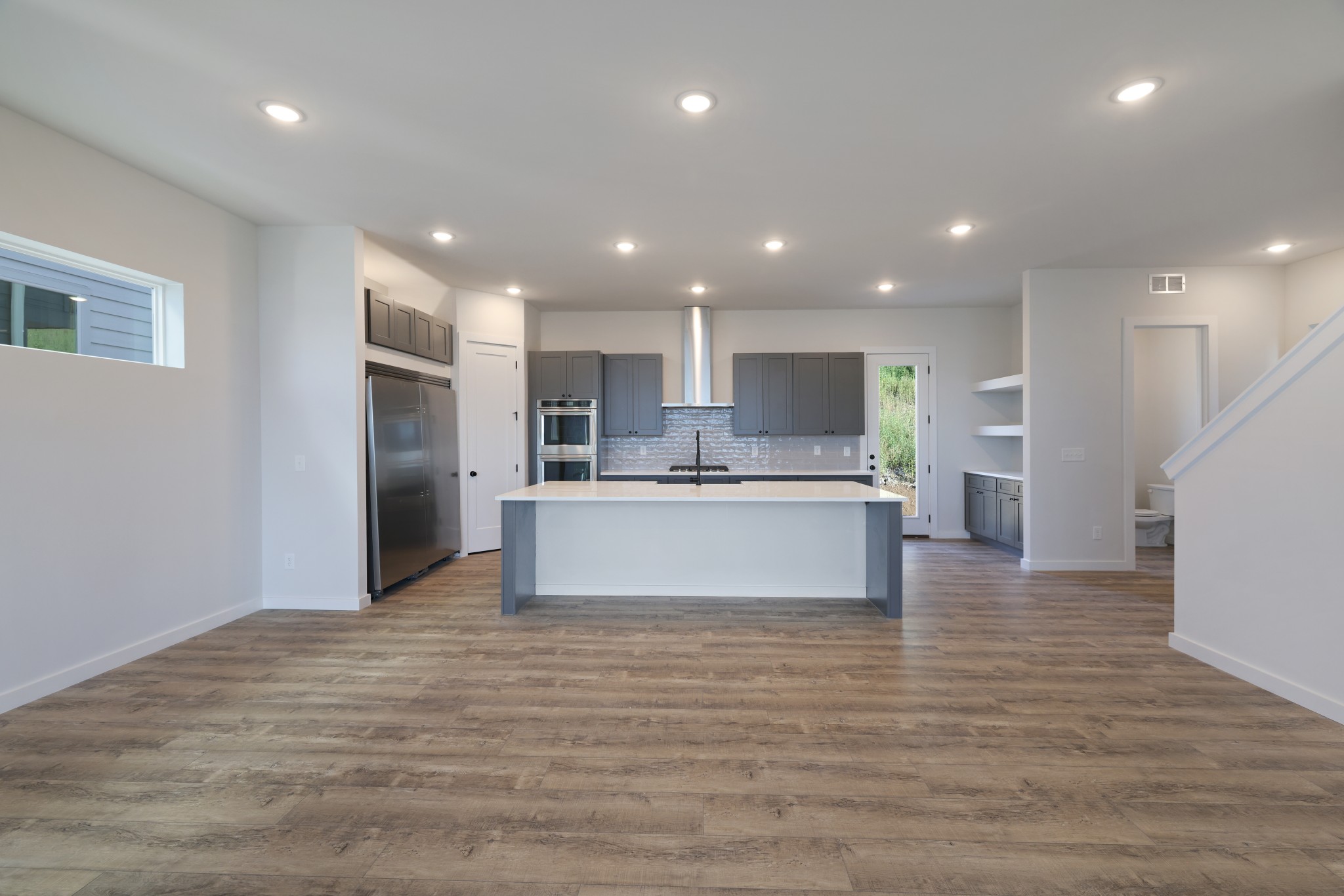 1604 Boxwood Dr