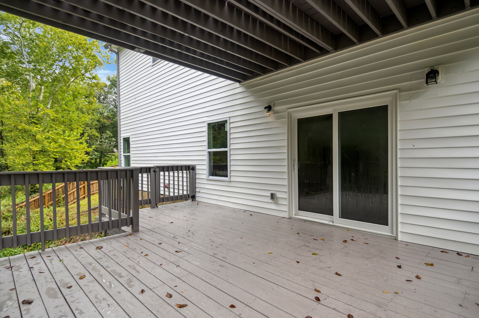 805 Oak Knoll Cir