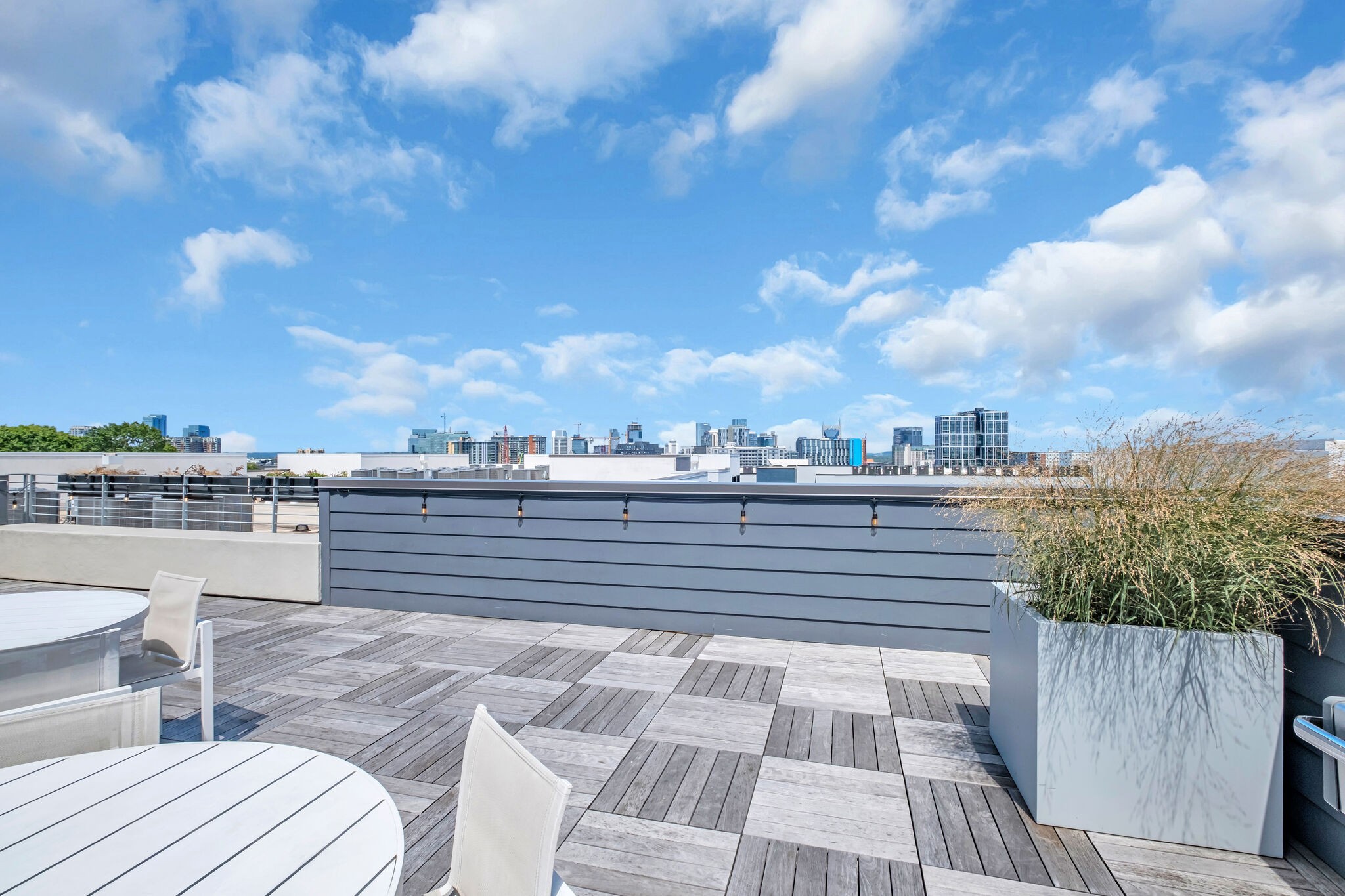 806 Olympic St Unit: 202