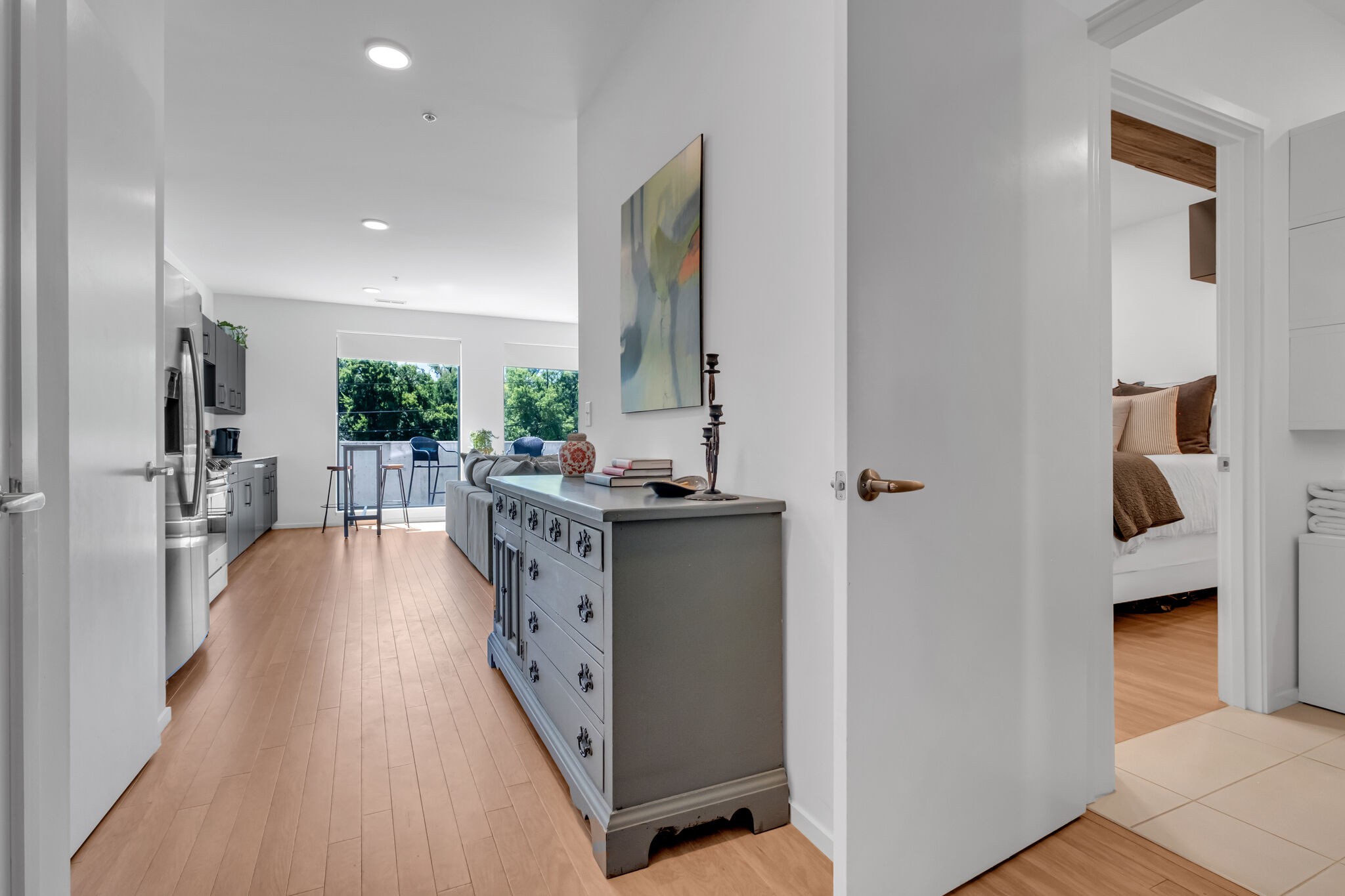 806 Olympic St Unit: 202