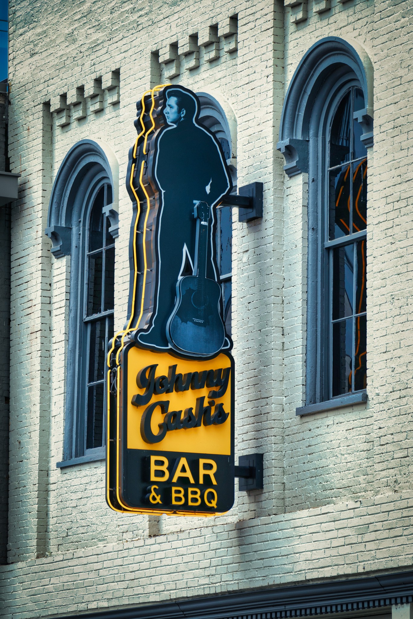 806 Olympic St Unit: 202