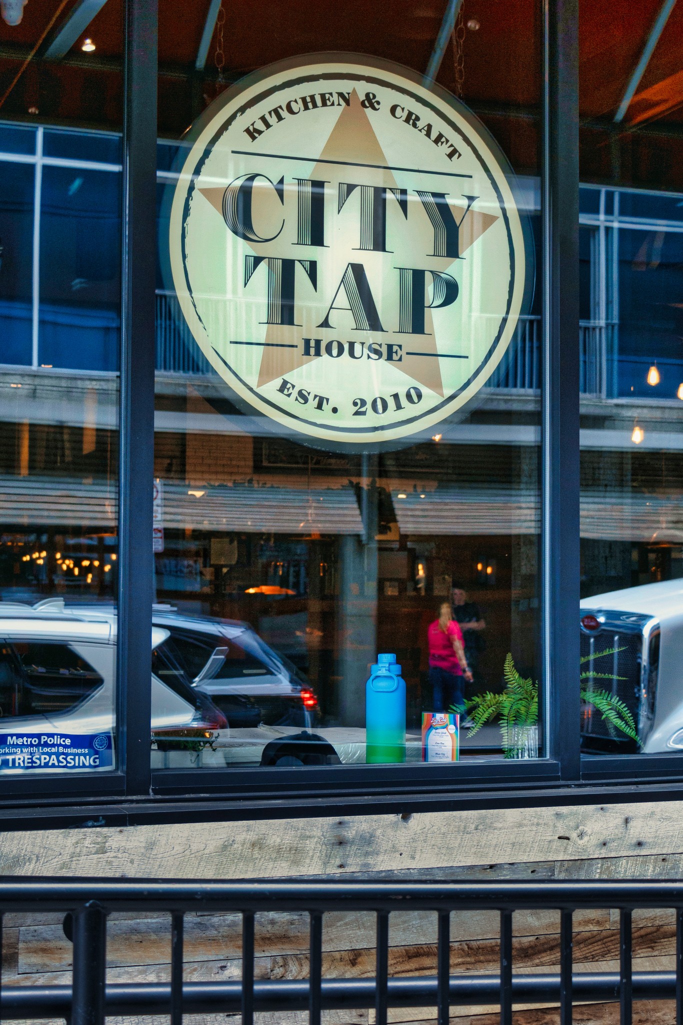 806 Olympic St Unit: 202