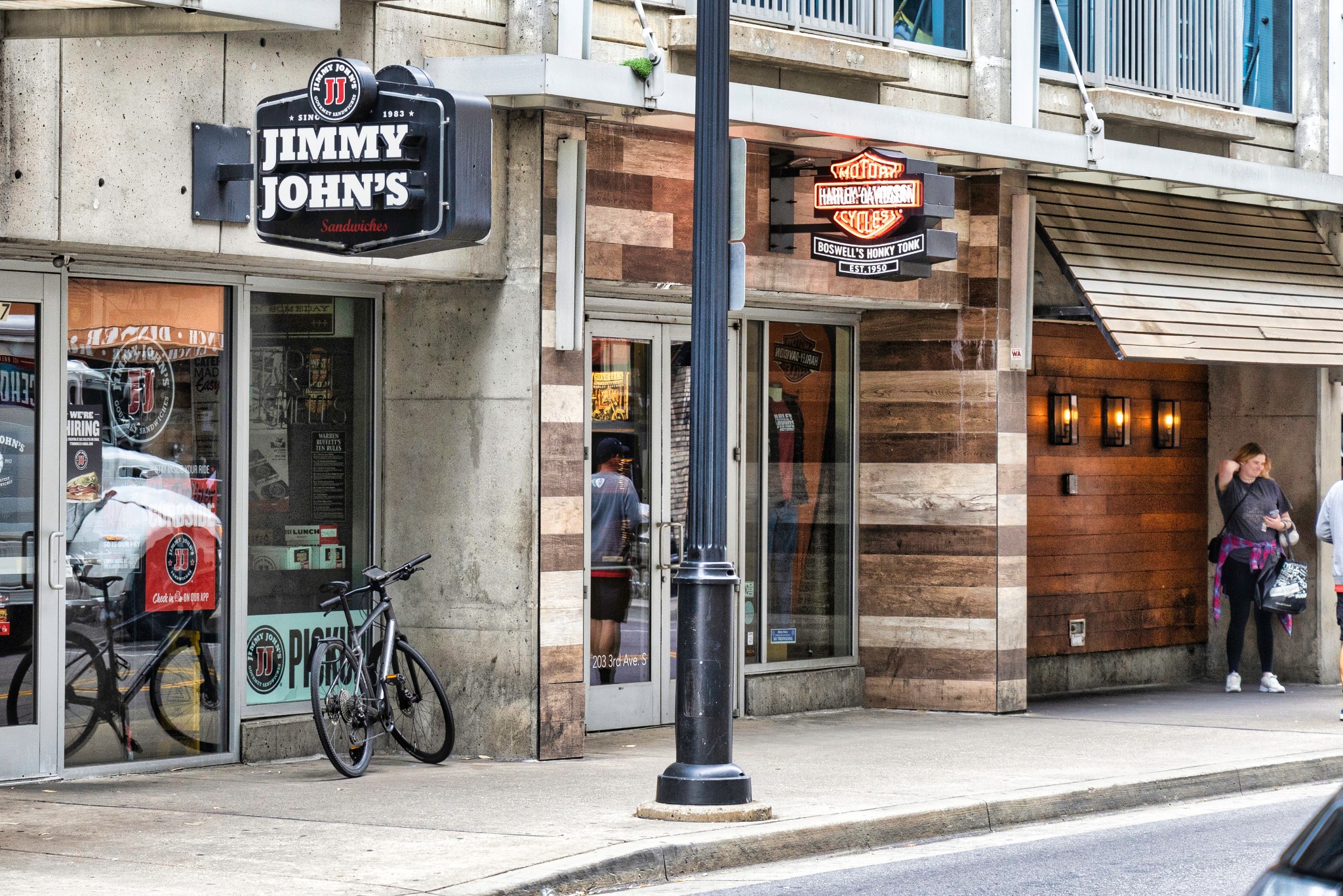 806 Olympic St Unit: 202