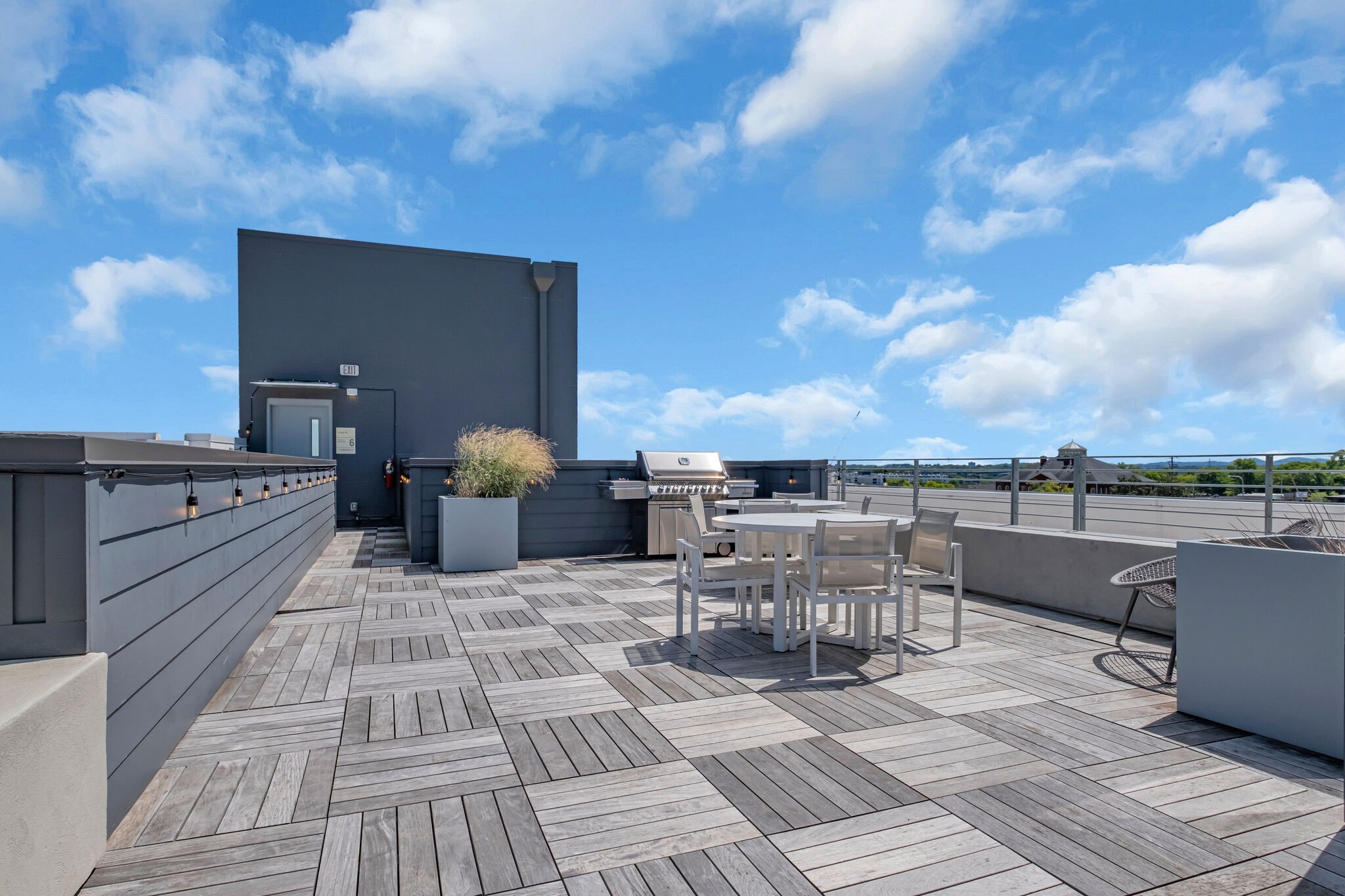 806 Olympic St Unit: 202