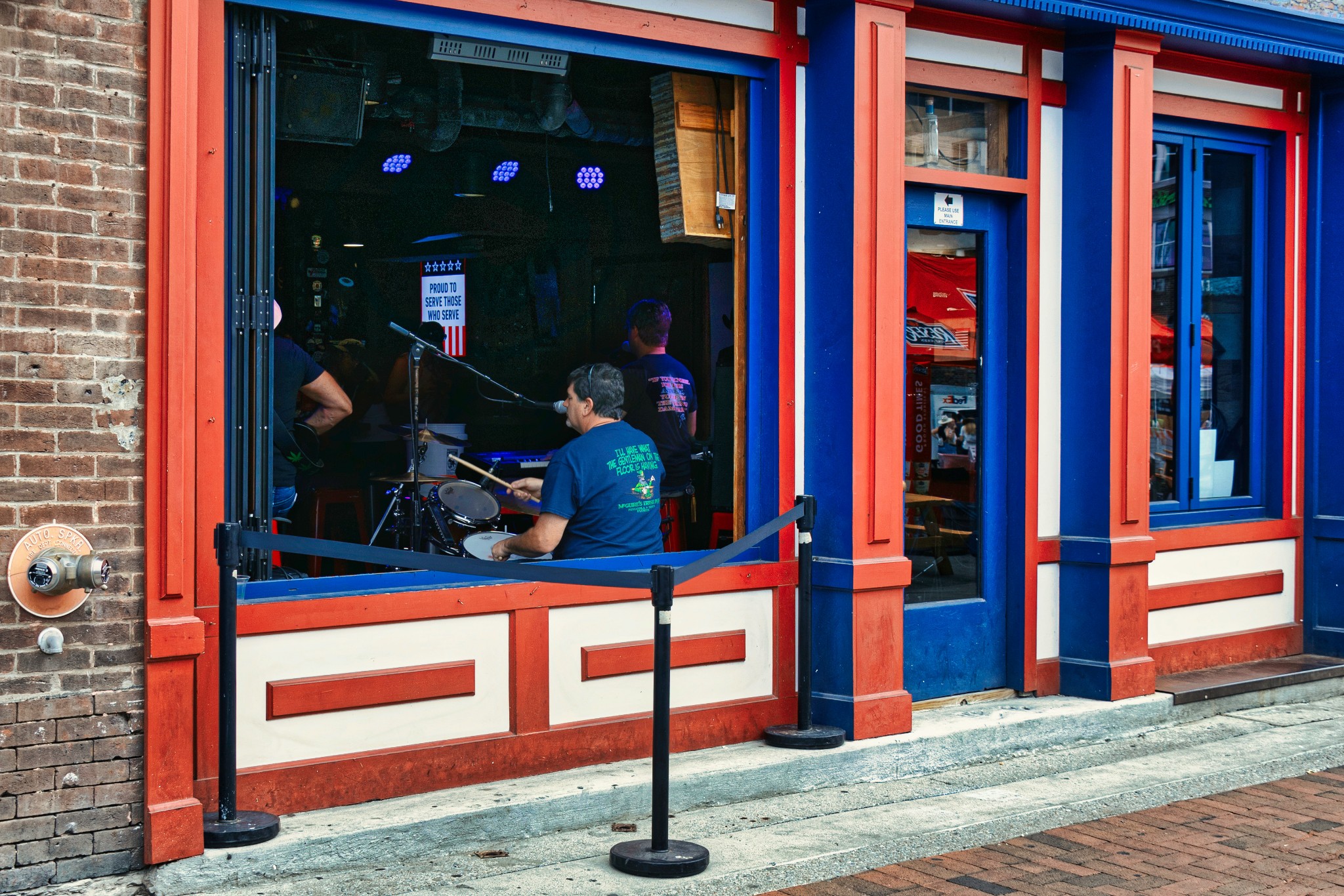 806 Olympic St Unit: 202