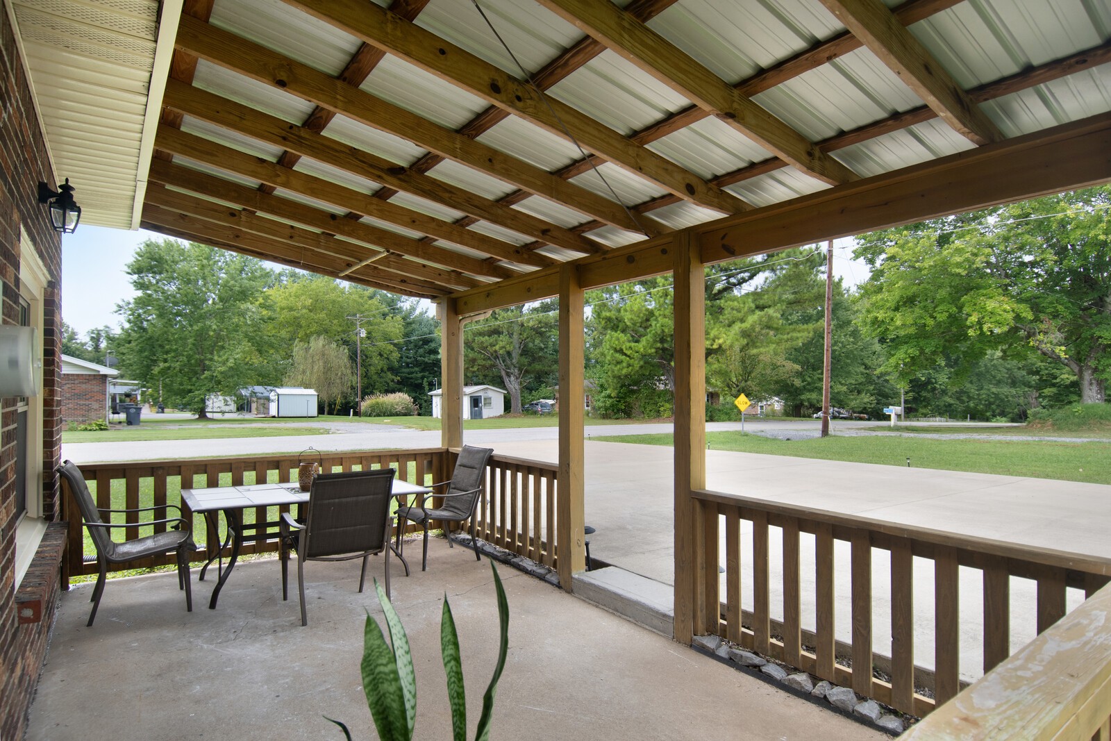 629 Baker Dr