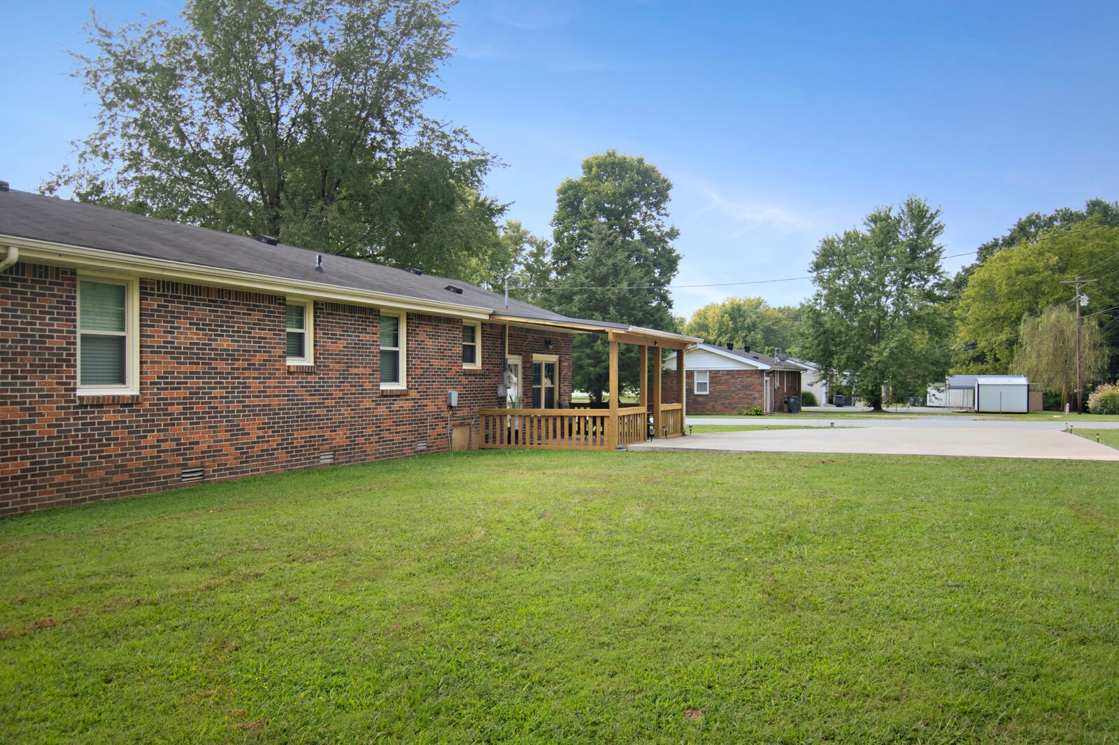 629 Baker Dr