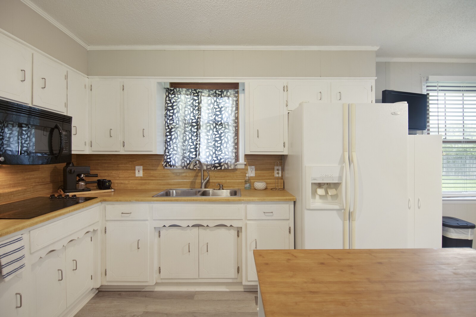 629 Baker Dr