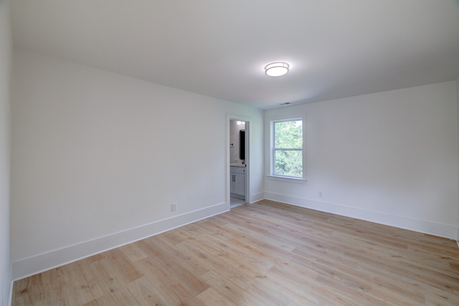 357 Willard Dr