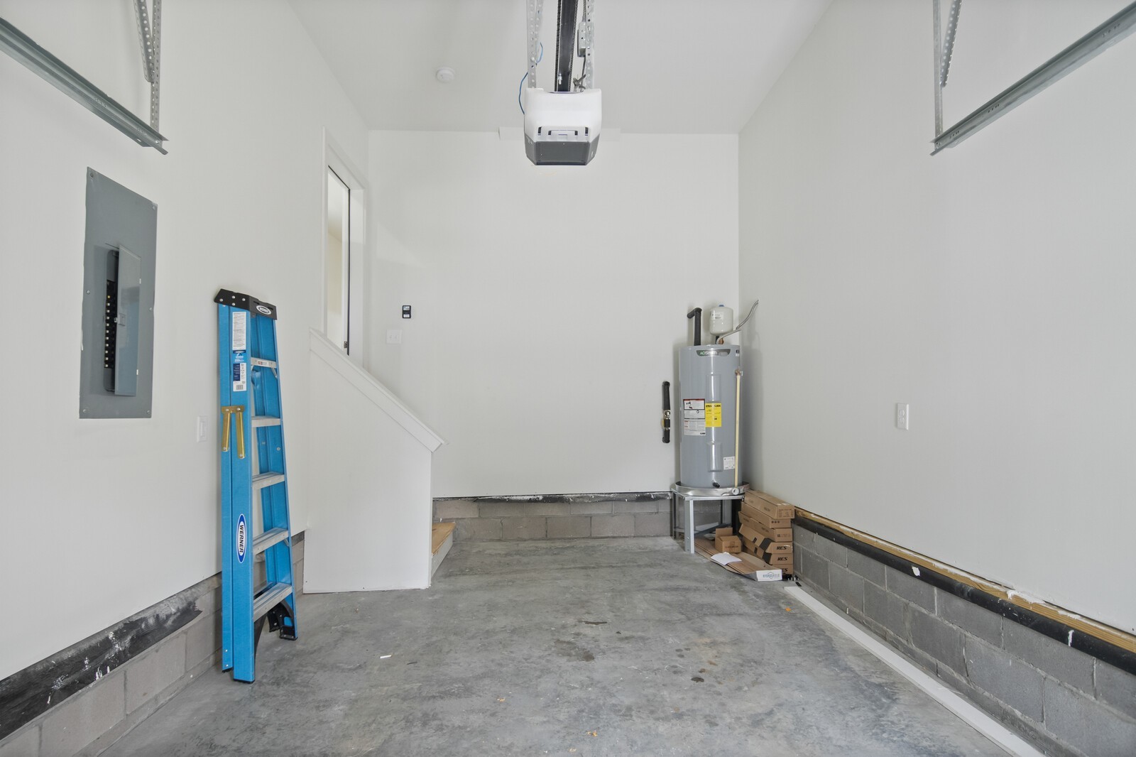 405 High St