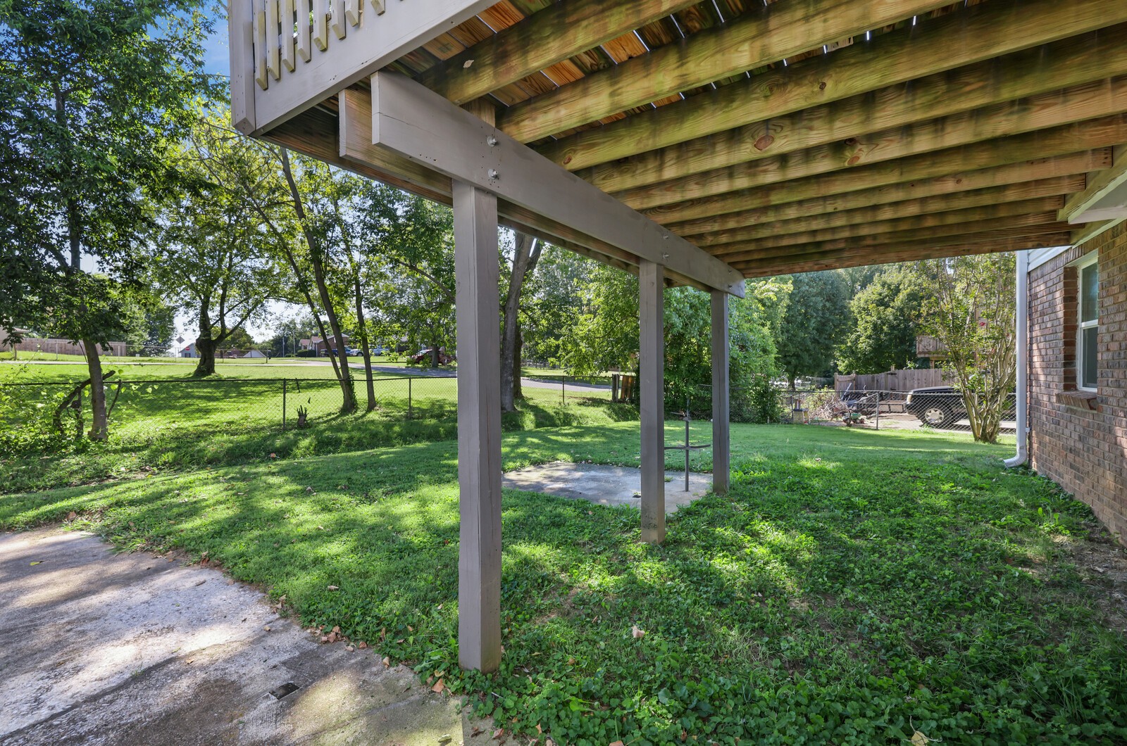 136 Cunningham Pl
